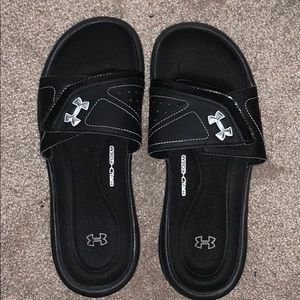under armour slides